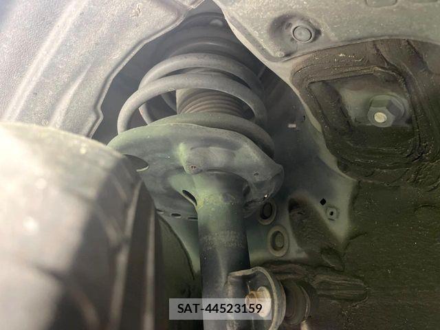 Lexus NX 2017-02 8685849-19