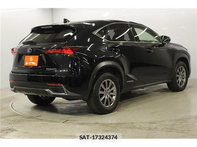 Lexus NX 2017-11 8743468-6