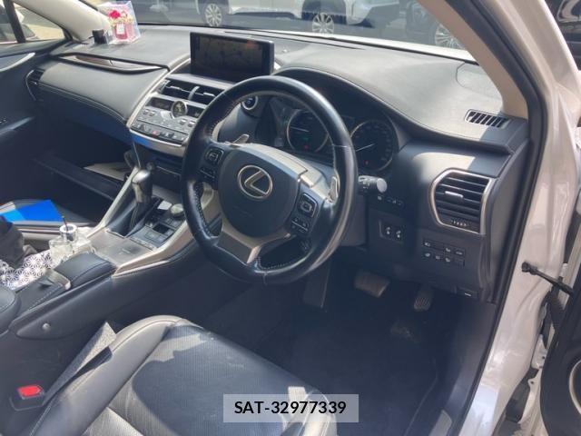 Lexus NX 2019-09 8743467-13