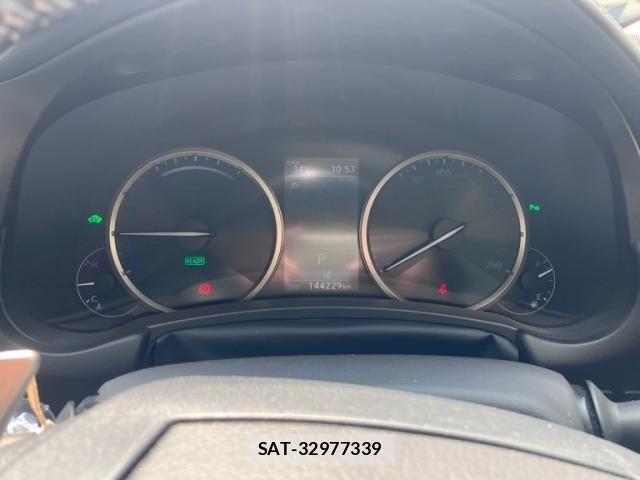 Lexus NX 2019-09 8743467-19