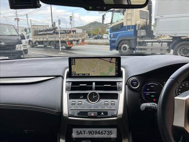 Lexus NX 2021-01 8780865-1