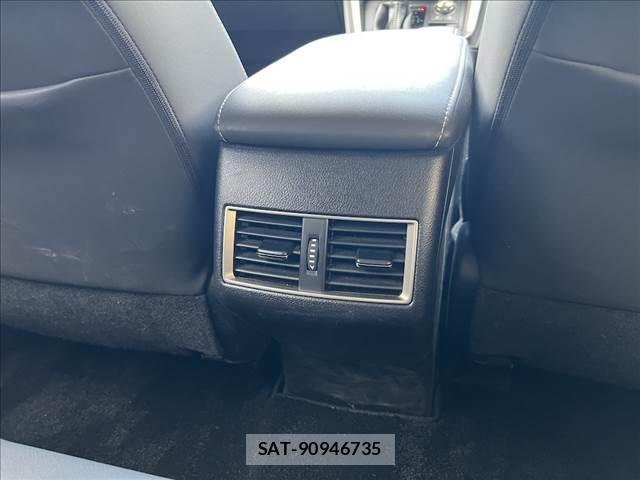 Lexus NX 2021-01 8780865-27