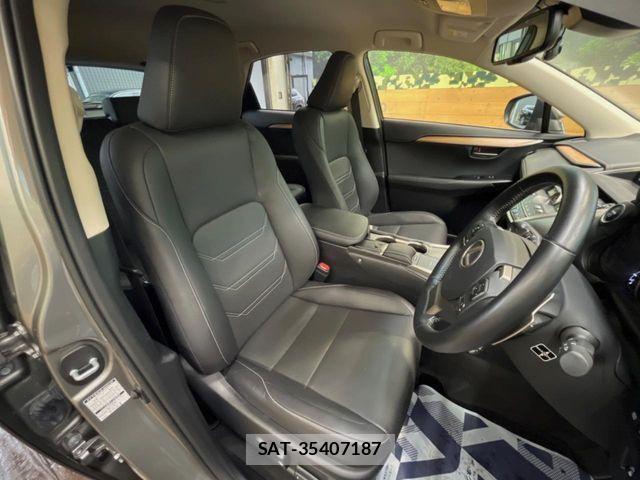 Lexus NX 2017-11 8780867-9