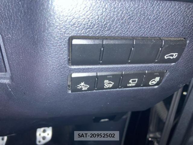 Lexus NX 2014-12 8780868-13