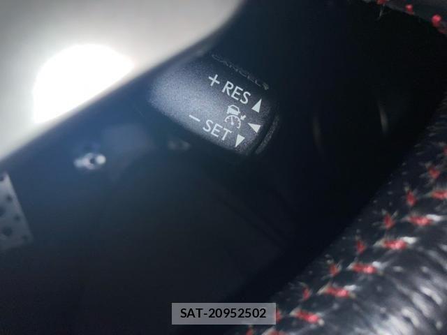 Lexus NX 2014-12 8780868-17