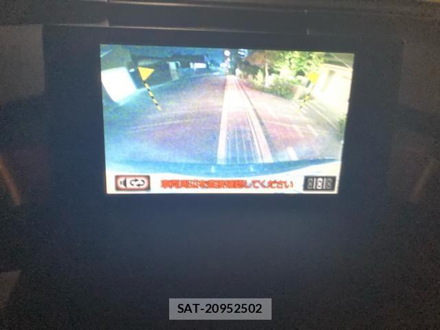 Lexus NX 2014-12 8780868-21