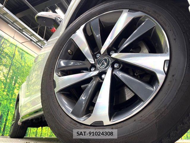 Lexus NX 2017-11 8796494-12