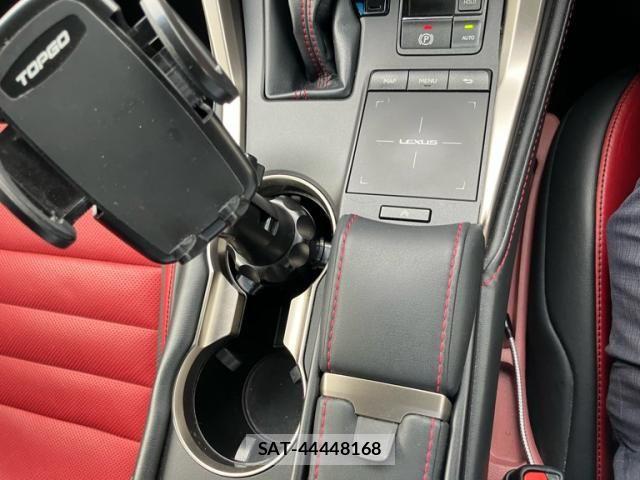 Lexus NX 2018-04 8829981-11