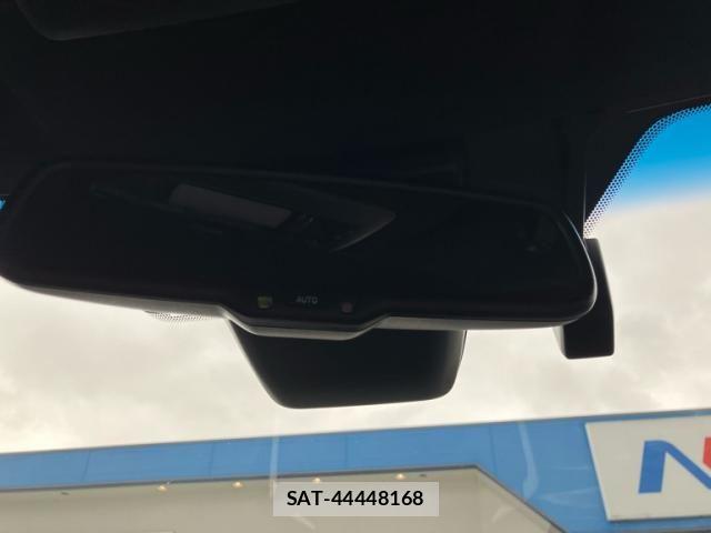 Lexus NX 2018-04 8829981-16