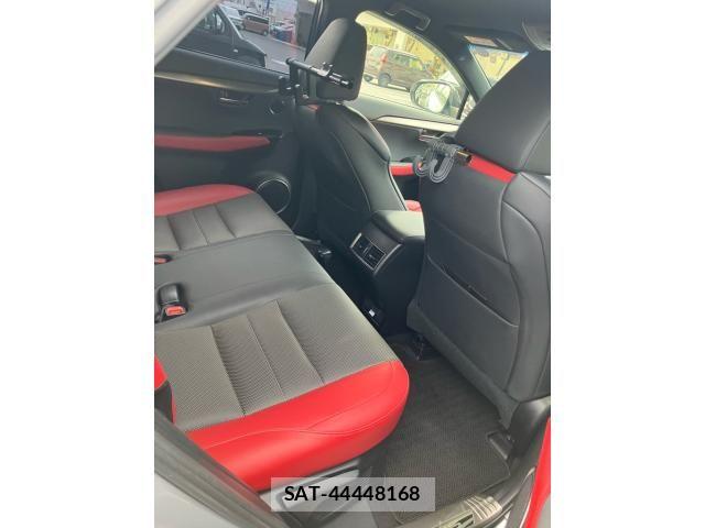 Lexus NX 2018-04 8829981-4