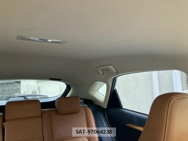 Lexus NX 2017-11 8829988-10