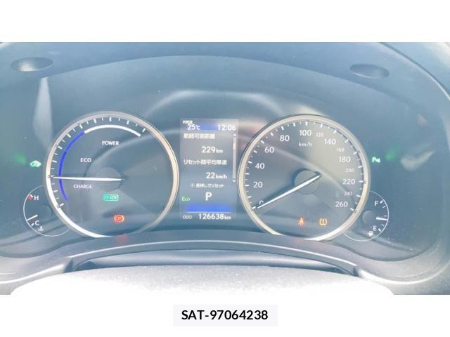 Lexus NX 2017-11 8829988-12