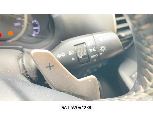 Lexus NX 2017-11 8829988-17