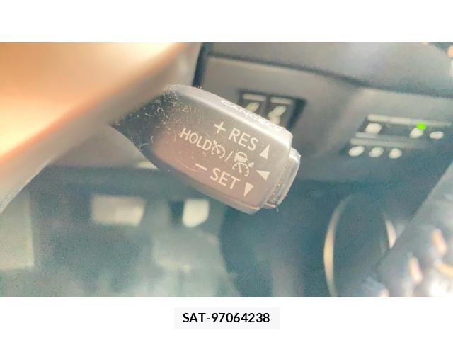 Lexus NX 2017-11 8829988-18