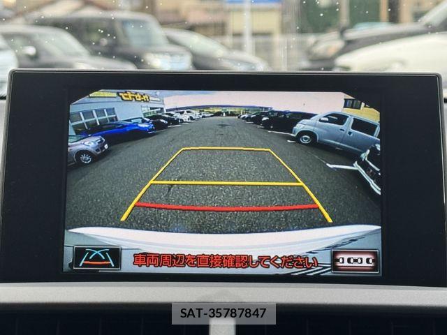 Lexus NX 2017-01 8829980-16