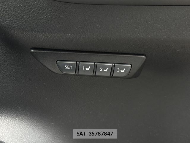 Lexus NX 2017-01 8829980-23