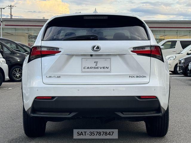 Lexus NX 2017-01 8829980-6