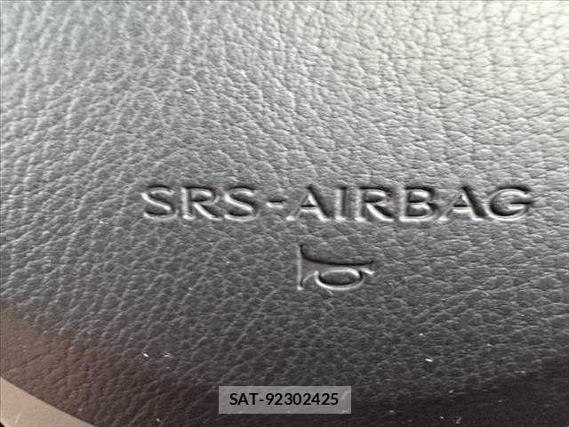 Lexus NX 2017-05 8849590-27