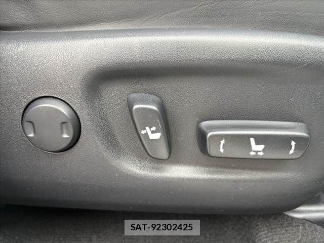 Lexus NX 2017-05 8849590-4