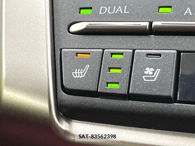 Lexus NX 2019-12 8849587-3