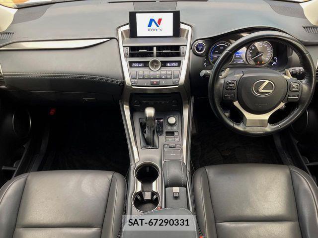 Lexus NX 2015-06 1016525-1