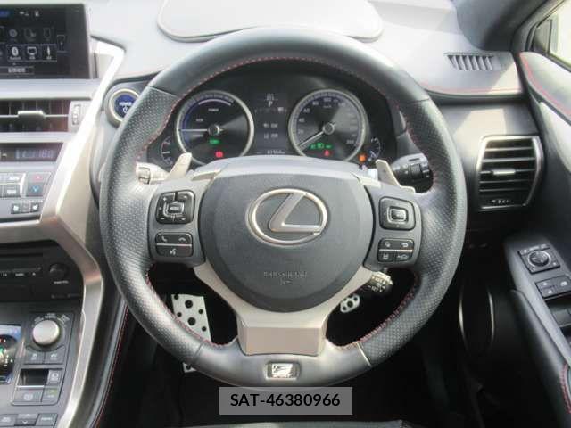Lexus NX 2014-08 1041177-10