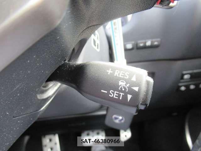 Lexus NX 2014-08 1041177-14