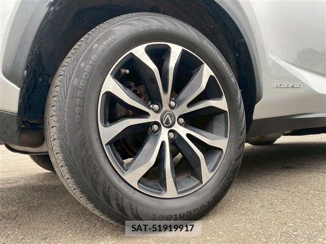 Lexus NX 2014-07 1306186-18