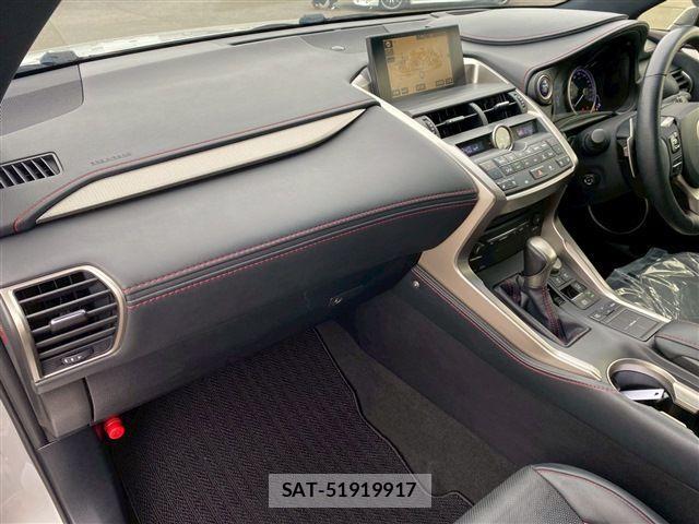 Lexus NX 2014-07 1306186-20