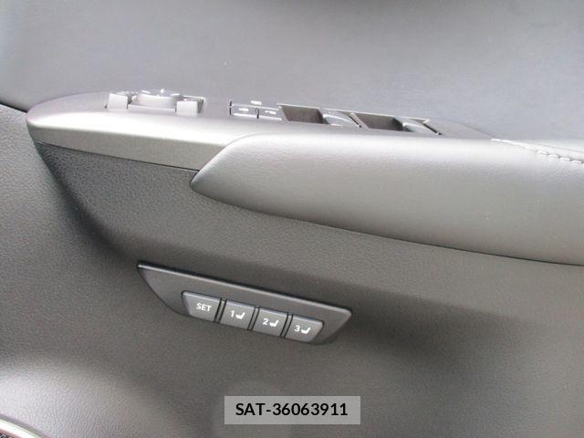 Lexus NX 2014-10 2669015-12