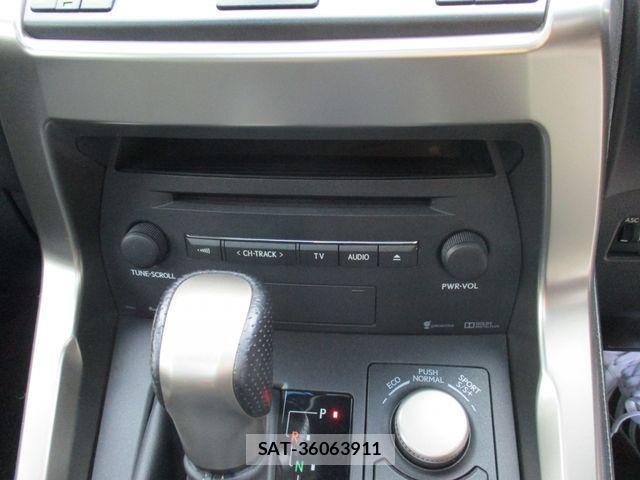 Lexus NX 2014-10 2669015-18