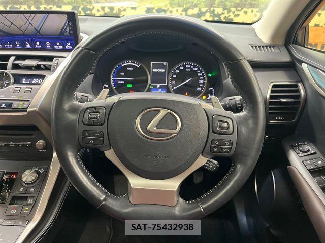 Lexus NX 2018-09 6612903-10