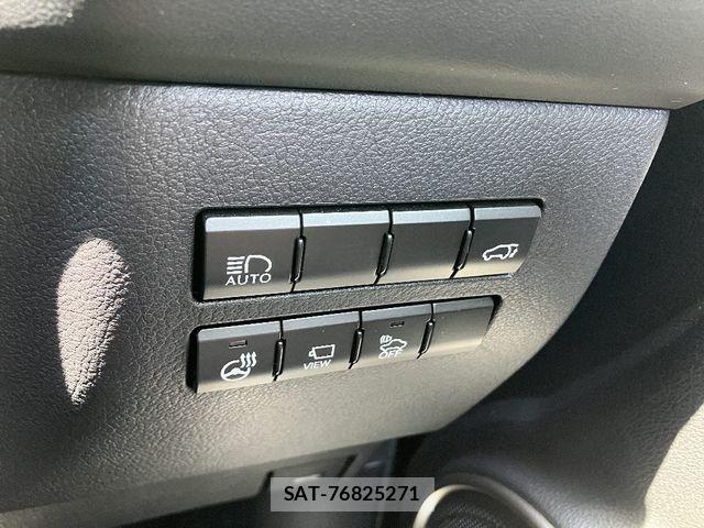 Lexus NX 2019-03 7020781-11