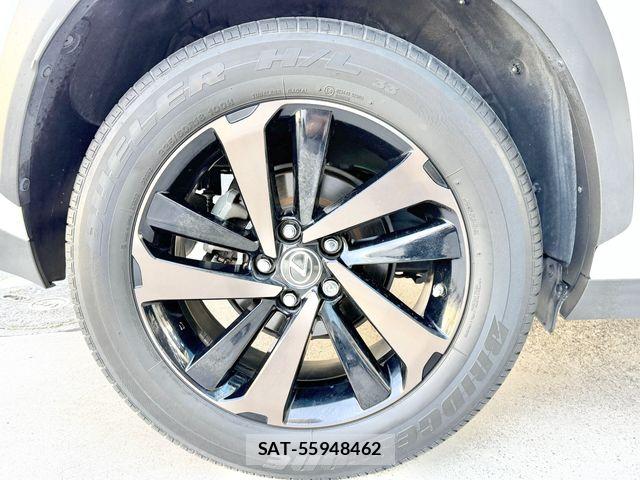 Lexus NX 2019-02 7059288-4