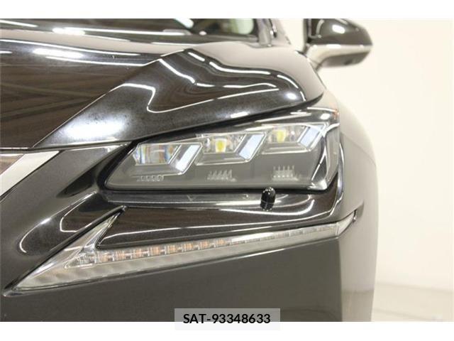 Lexus NX 2014-10 7059281-14