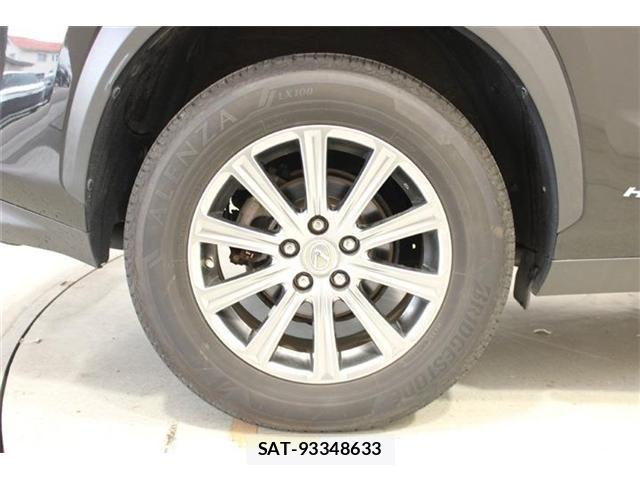 Lexus NX 2014-10 7059281-22