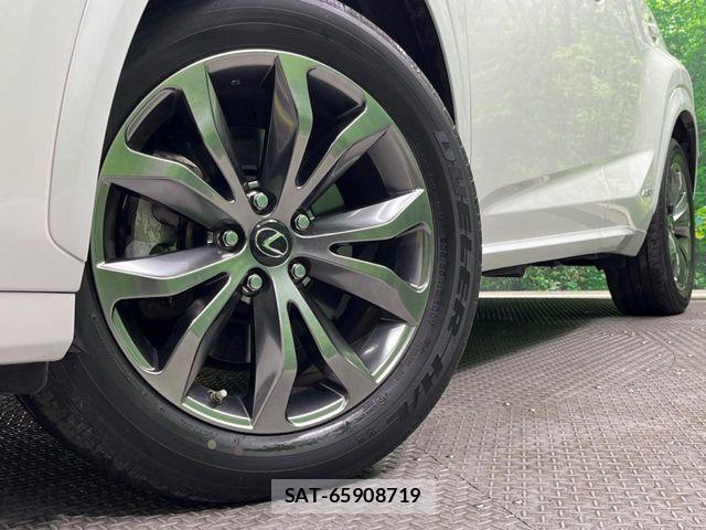 Lexus NX 2015-05 7221041-12