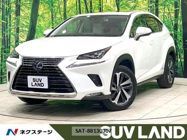 Lexus NX 2020-10 7221042-0