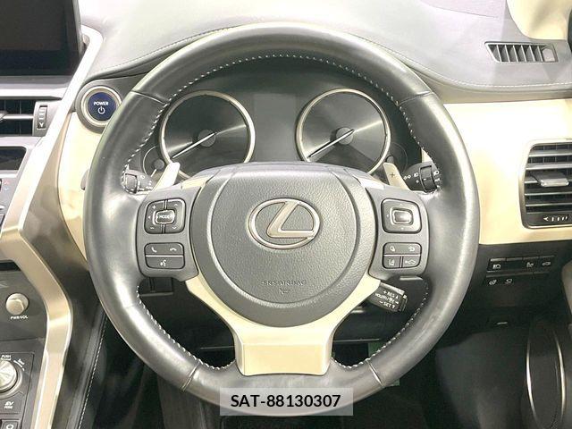Lexus NX 2020-10 7221042-11