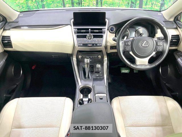 Lexus NX 2020-10 7221042-1