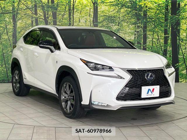 Lexus NX 2015-11 7272237-16