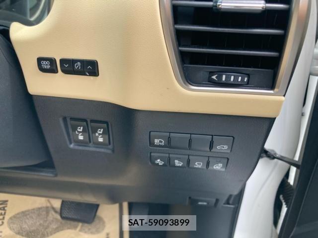 Lexus NX 2014-07 7272236-15