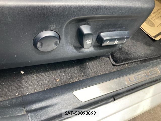 Lexus NX 2014-07 7272236-16