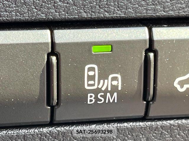 Lexus NX 2019-07 7392686-4