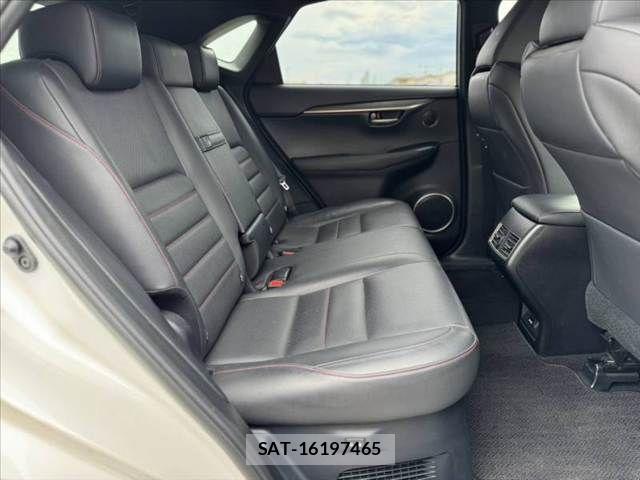 Lexus NX 2015-08 7725130-18