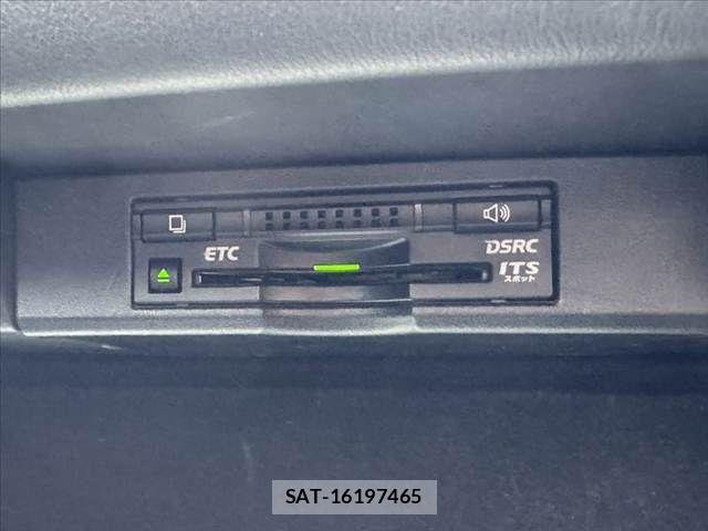 Lexus NX 2015-08 7725130-6
