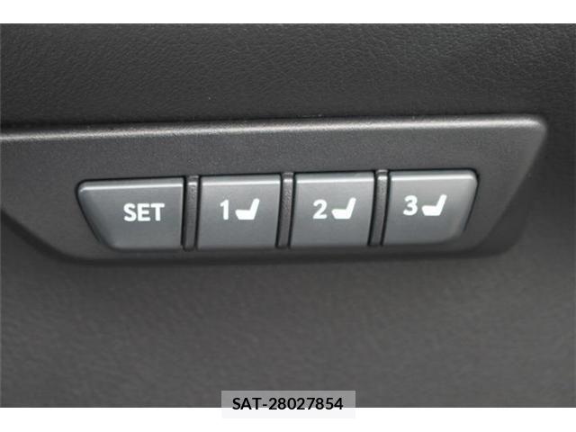 Lexus NX 2018-05 7786562-27