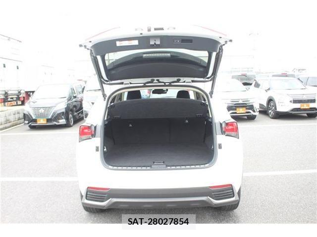 Lexus NX 2018-05 7786562-28