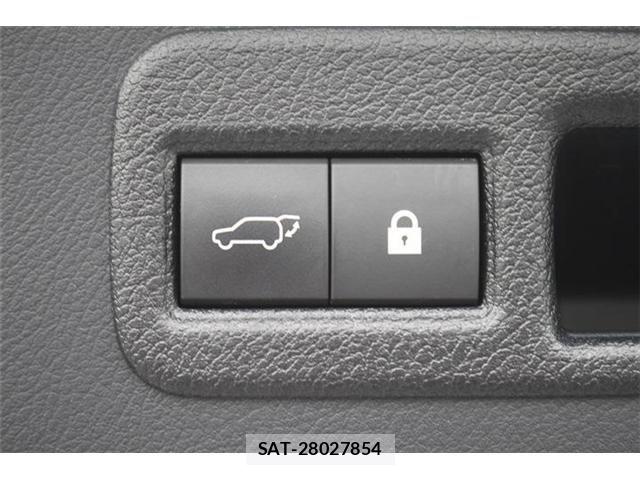Lexus NX 2018-05 7786562-3