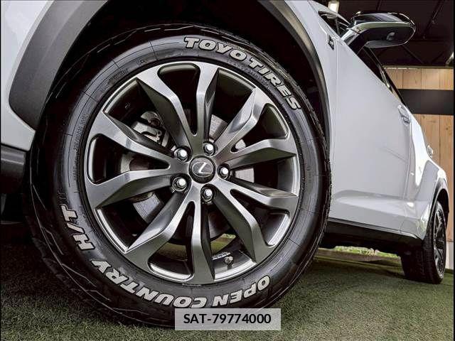 Lexus NX 2015-09 7786555-18